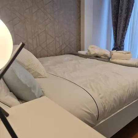 Lägenhet Dimiant Lux